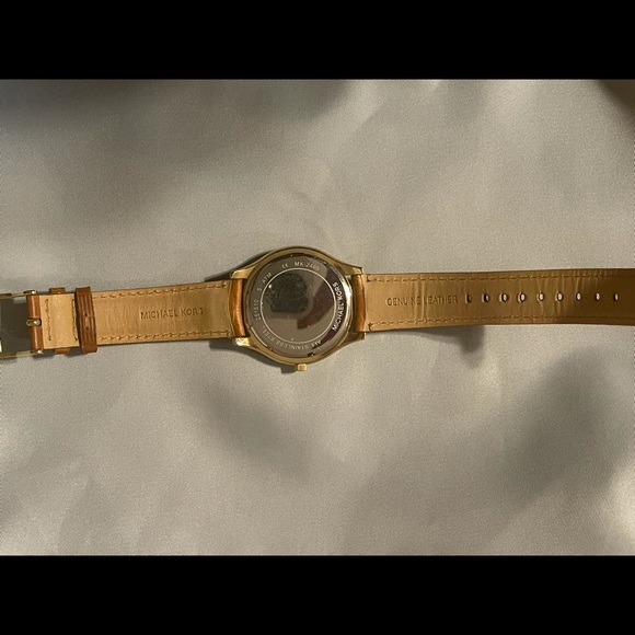 Michael Kors Women’s watch - Picture 3 of 3